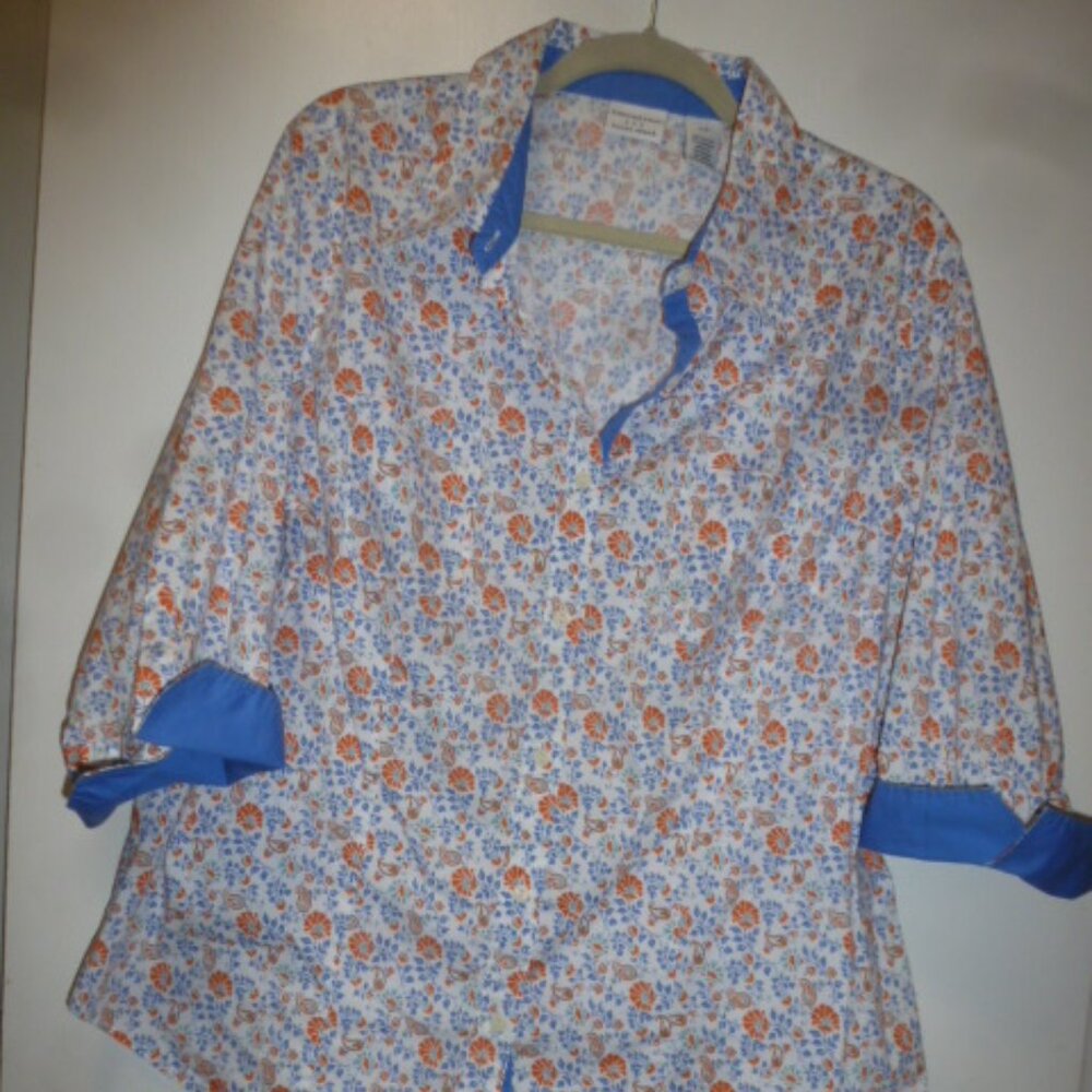 Covington Flowery Button Front Blouse Size 22W
